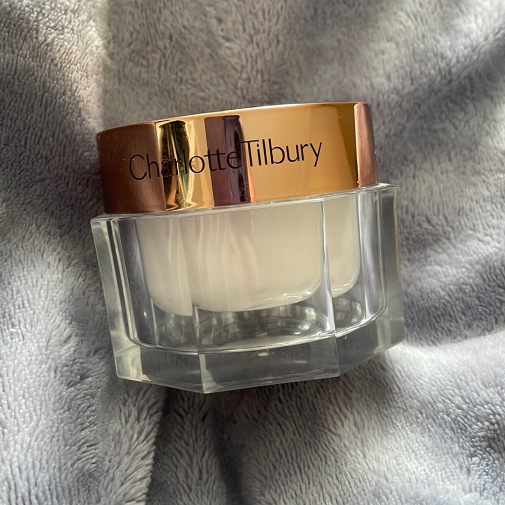 Charlotte Tilbury Magic Cream